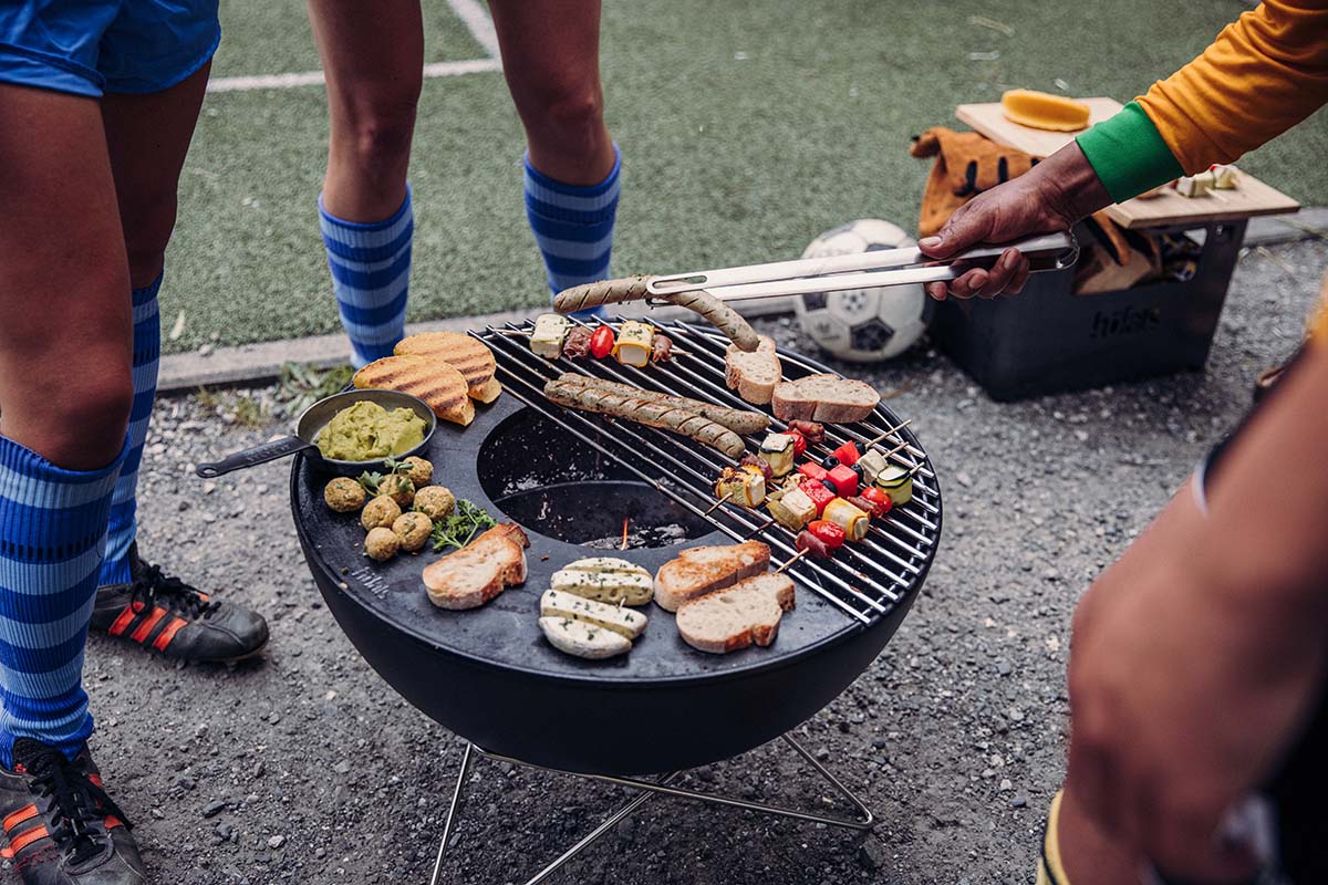 Hordozható_grill_HöfatsBowl_tűzrakó