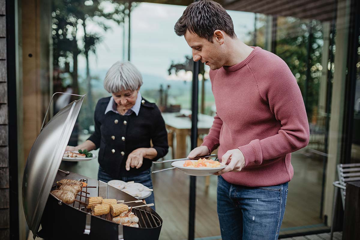 Kerti_grill_faszenes_bbq_Höfats_Cone