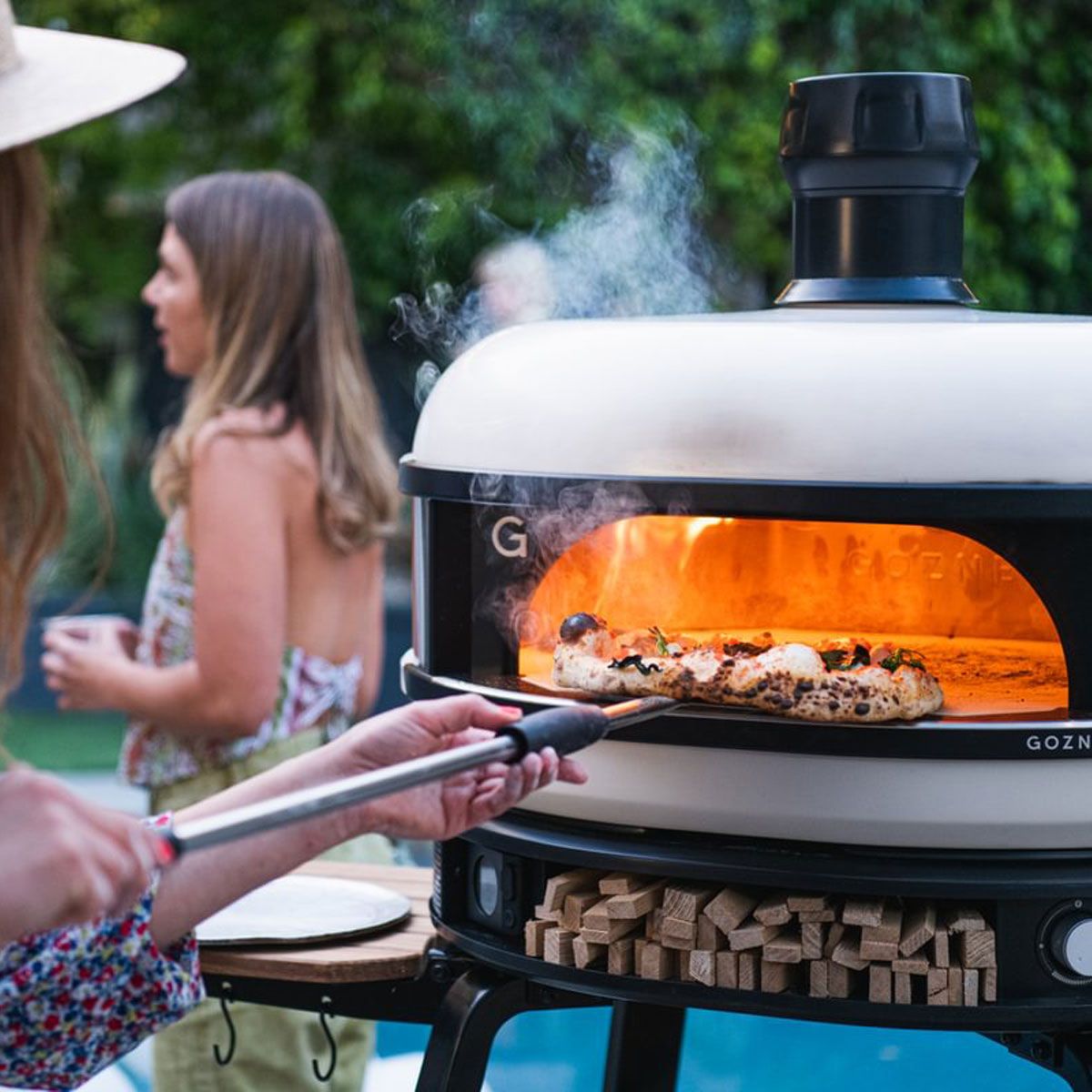 Grill_mobil_kemence_Gozney_pizzasütő