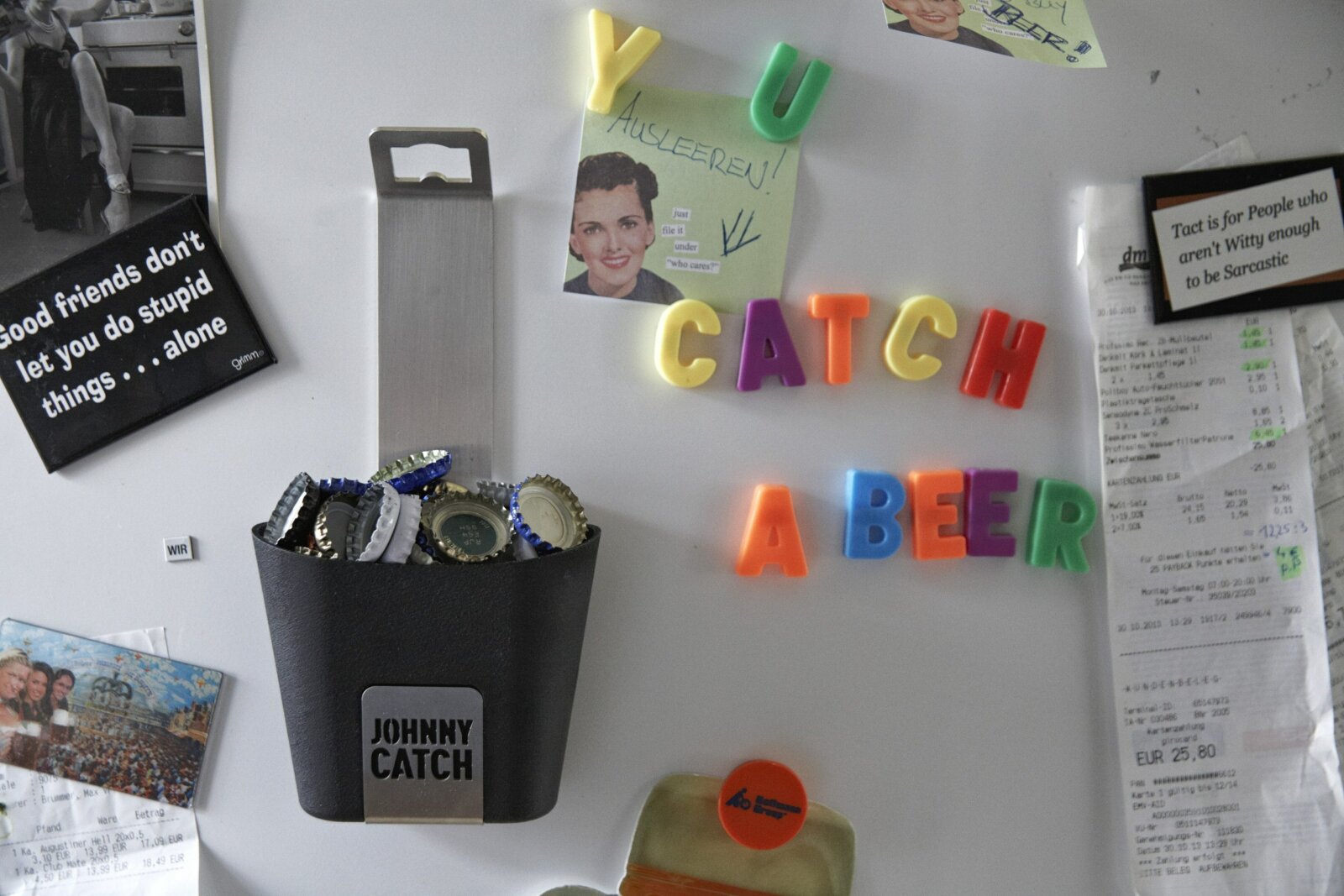 Sörnyitó_JohnnyCatch_palacknyitó