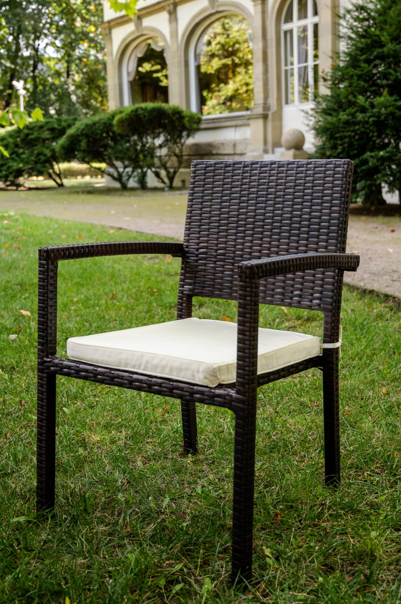 Rattan-fotel-párnával-Adorazione